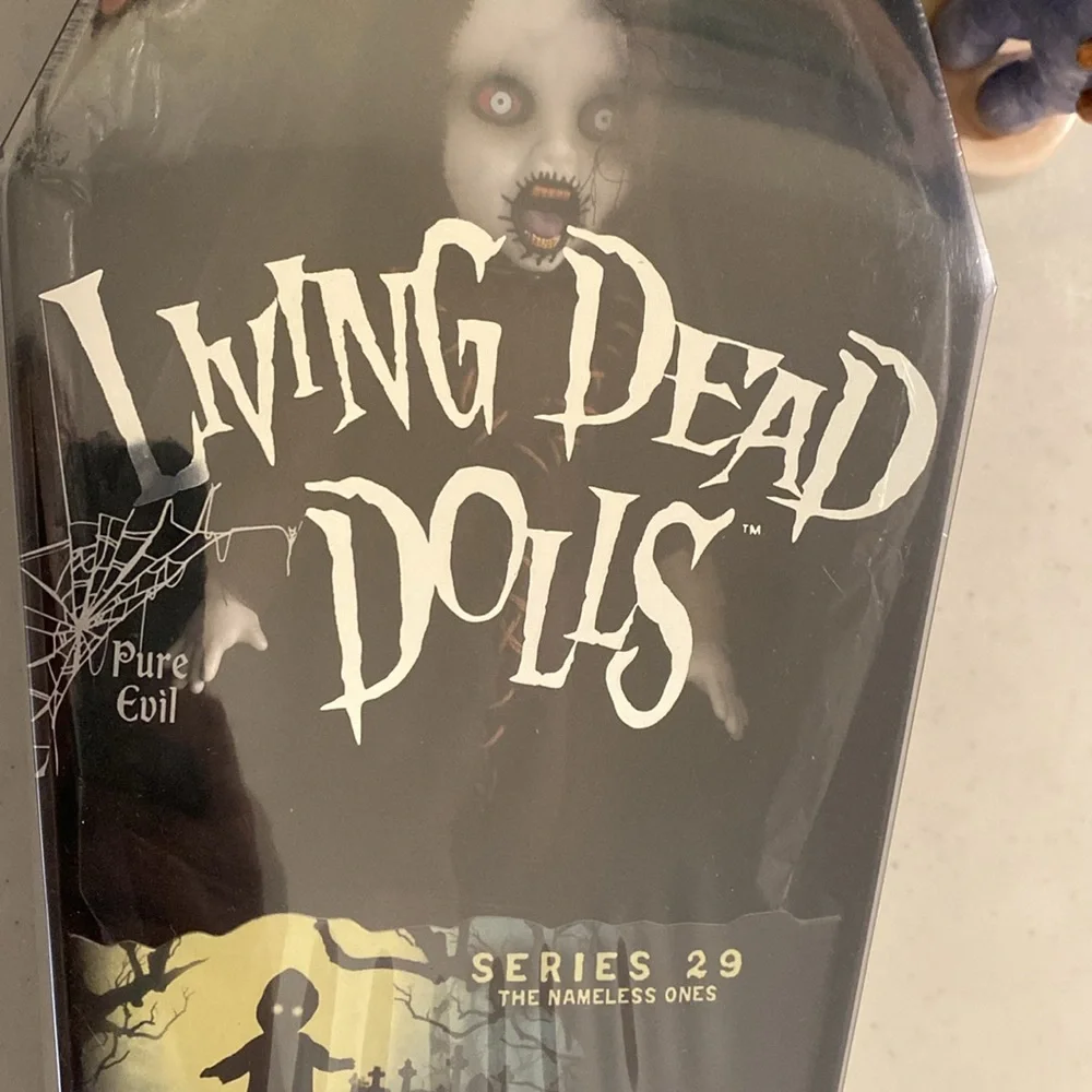 Living Dead Dolls Series 29 The After